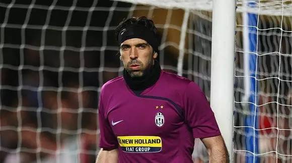 曼城英超33分紧追阿森纳，五项数据领跑联赛