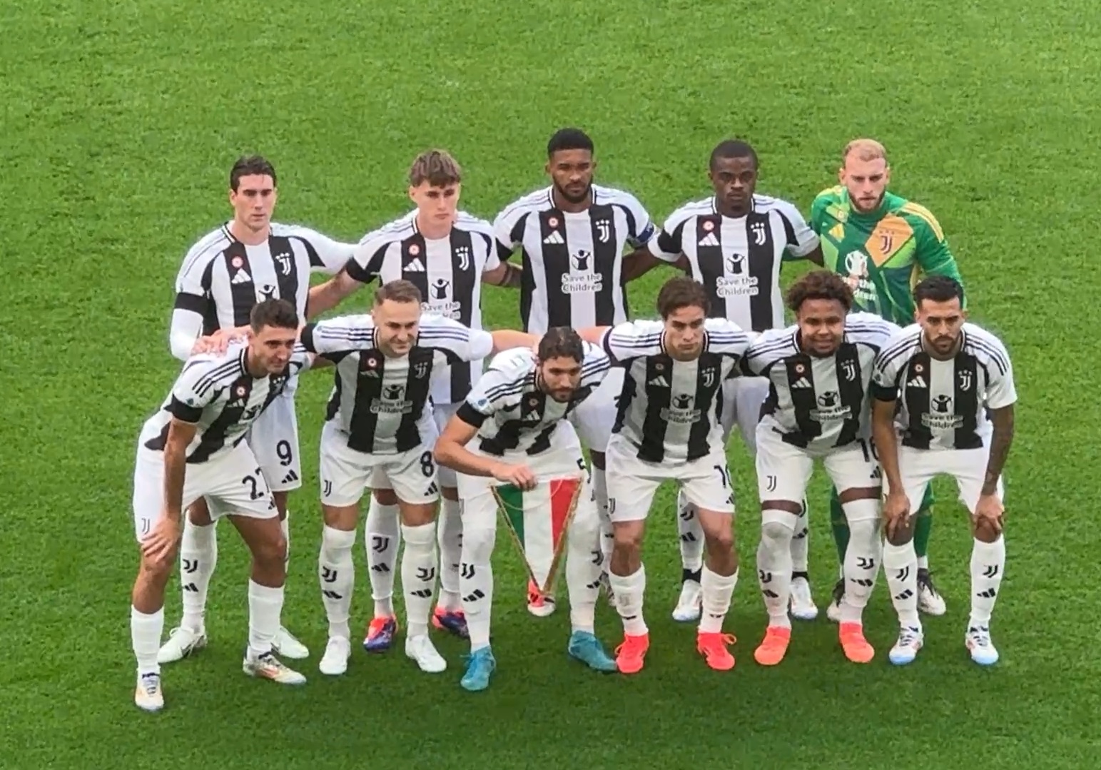 没能延续！麦克布莱德&克拉克森合计12中1仅拿4分