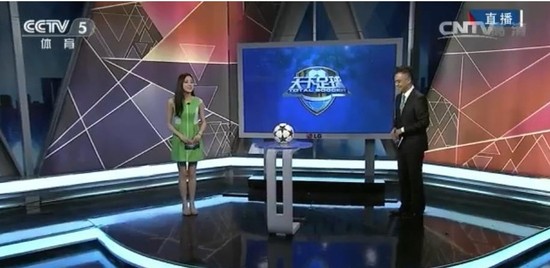 后卫关键拦截，守住关键领先